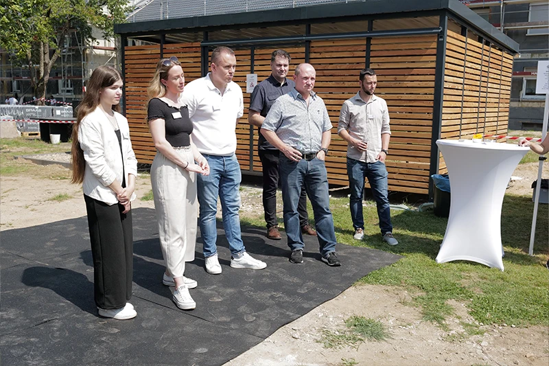 Das GWG-Projektteam und Partner beim gemeinsamen Austausch